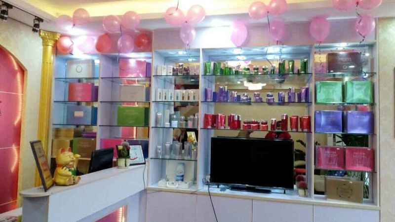 佛山花季黄色片店花季传媒黄页网站展示柜