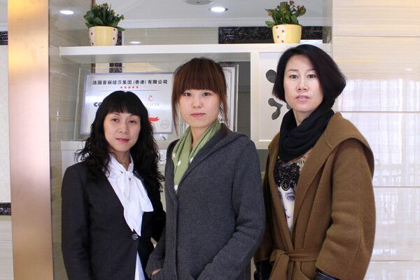 祝贺内蒙赤峰杨女士花季黄色片花季传媒APP网站免费进入