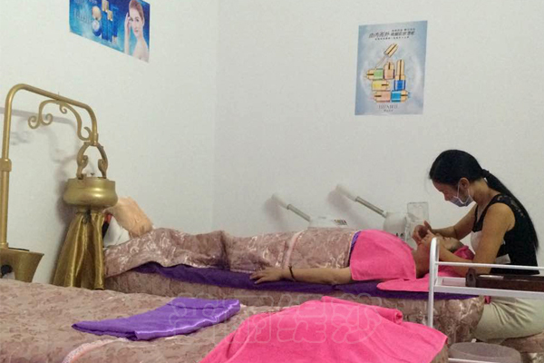 花季传媒APP网站免费进入天门美容养生会所美体间