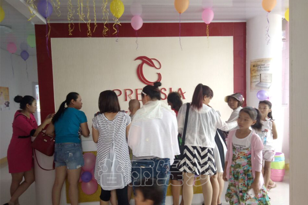 法国花季传媒APP网站免费进入山东日照花季黄色片店大厅