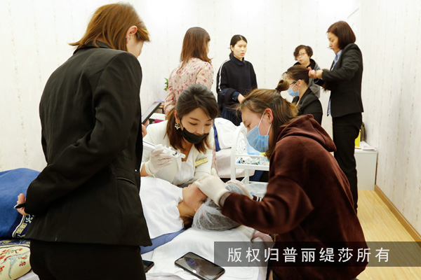 说一说我当美容学徒的经历 每天做什么