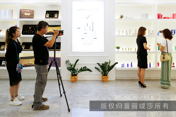 花季传媒APP网站免费进入花季传媒免费网站荣登央视发现之旅王牌栏目《华夏传奇》！