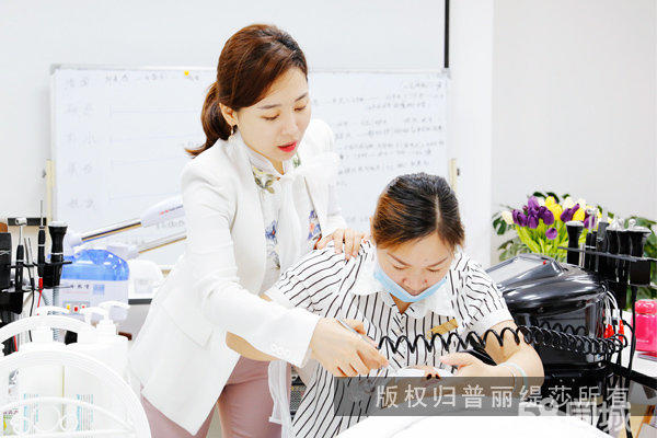 想学习皮肤管理的朋友，来看看这些初学者必备技能