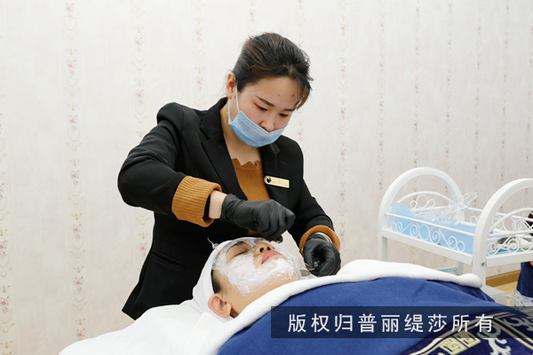 美容师写给顾客的感谢信 绝对催人泪下