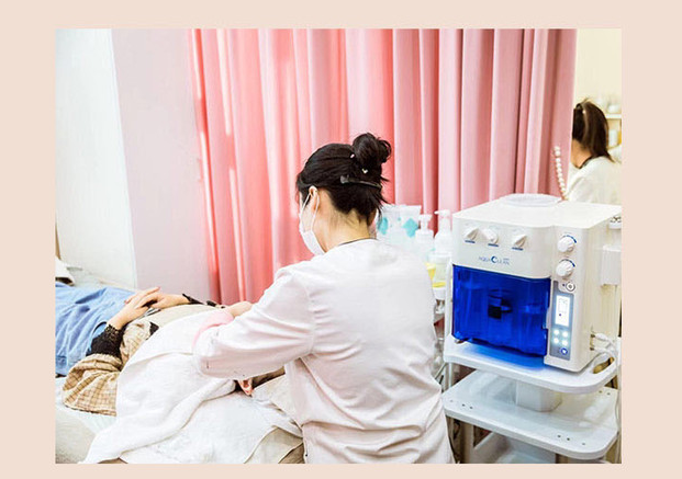 　　临沂美容院排行榜二：幼熙菲洛皮肤管理